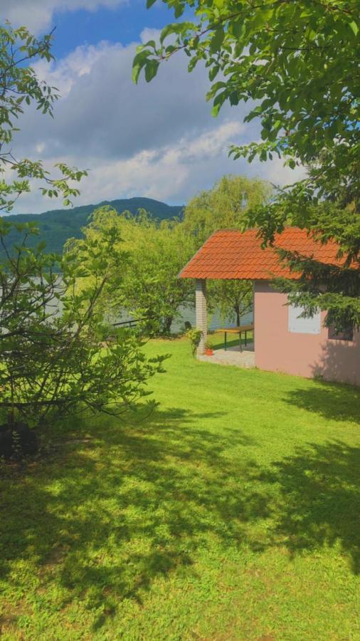 Vila Dedin Raj Golubac Exteriér fotografie