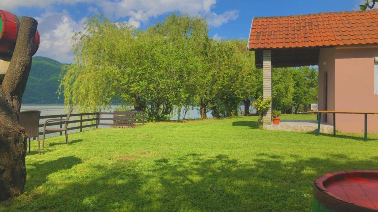 Vila Dedin Raj Golubac Exteriér fotografie